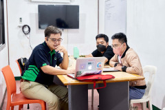 1_DSC08170-Edited